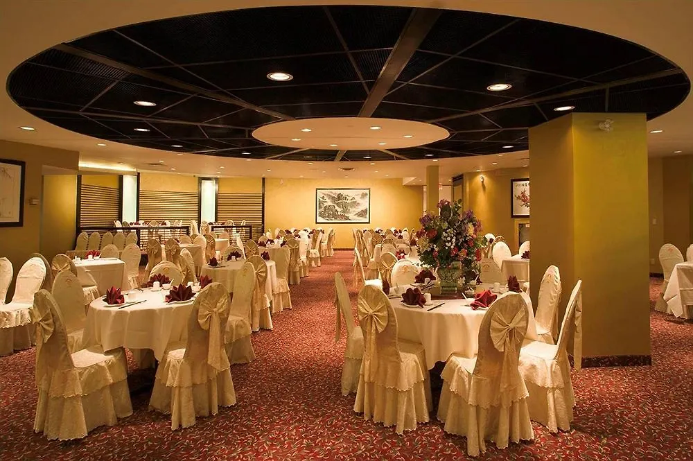 デルタ ホテルズ バイ マリオット トロント エアポート ＆ カンファレンス センター ホテル